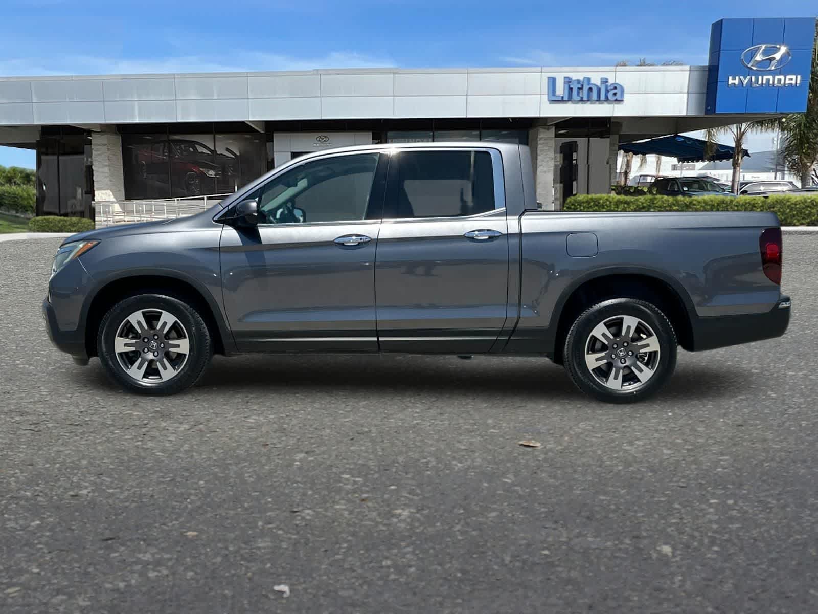 Thumbnail: 2017 Honda Ridgeline - 6