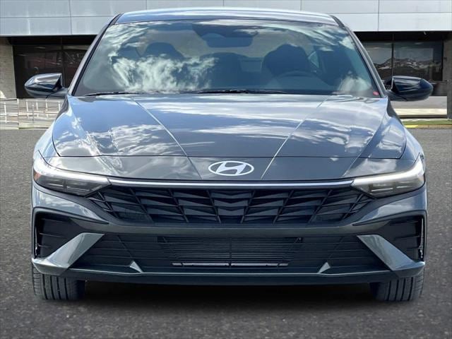 Thumbnail: 2025 Hyundai Elantra - 11