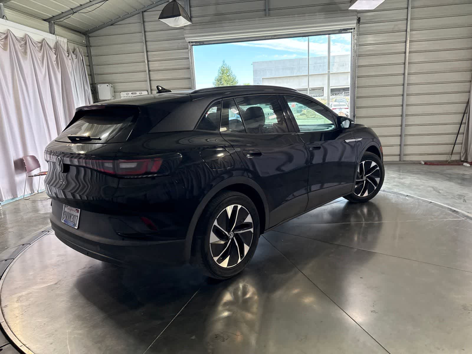 Thumbnail: 2022 Volkswagen ID.4 - 4