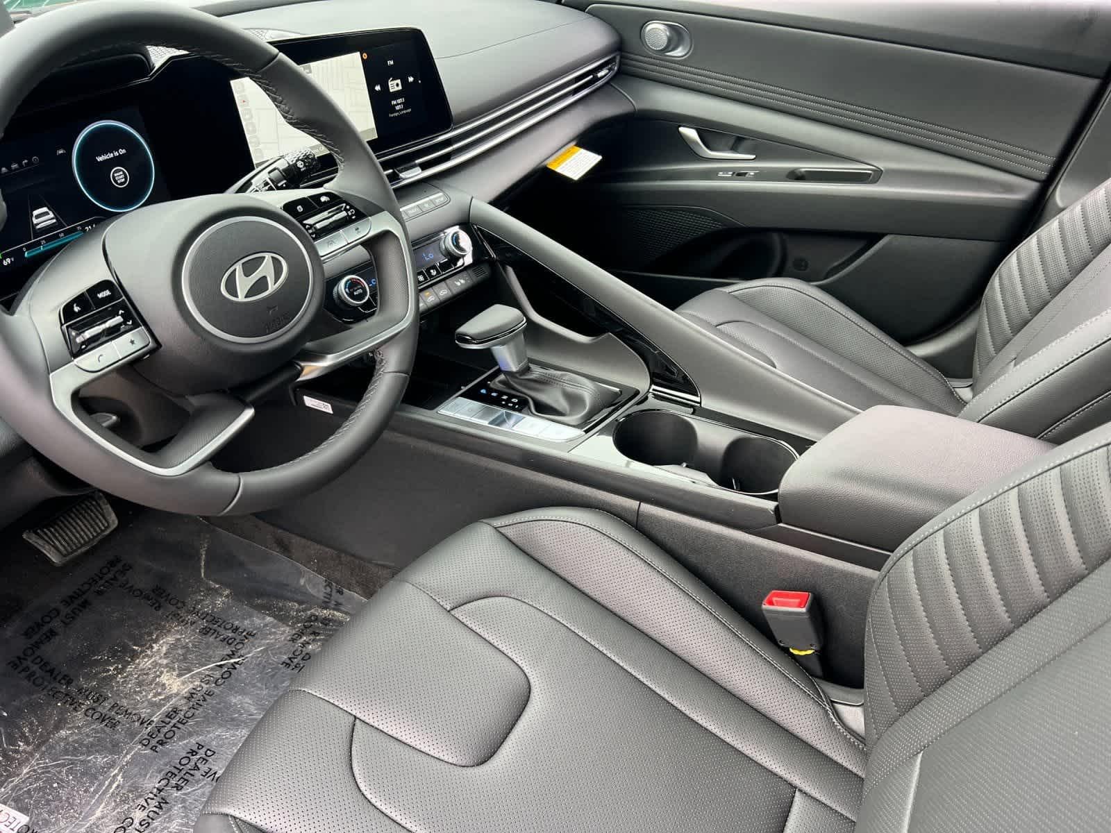 Thumbnail: 2025 Hyundai Elantra - 11