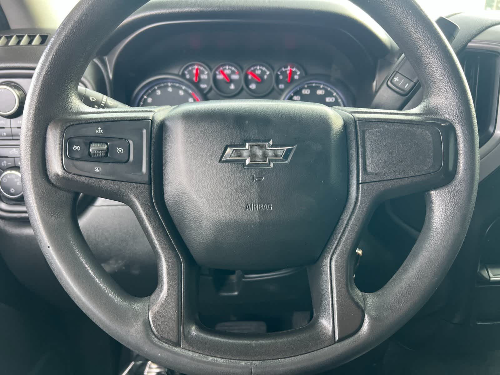 Thumbnail: 2020 Chevrolet Silverado 1500 - 19