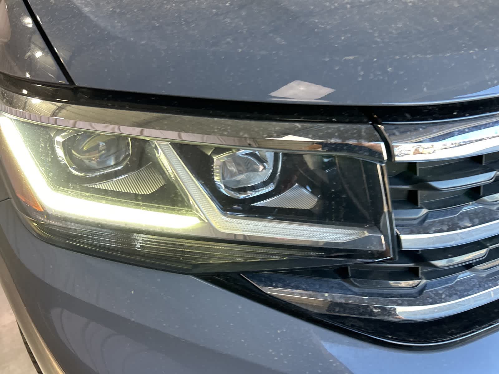 Thumbnail: 2021 Volkswagen Atlas - 4