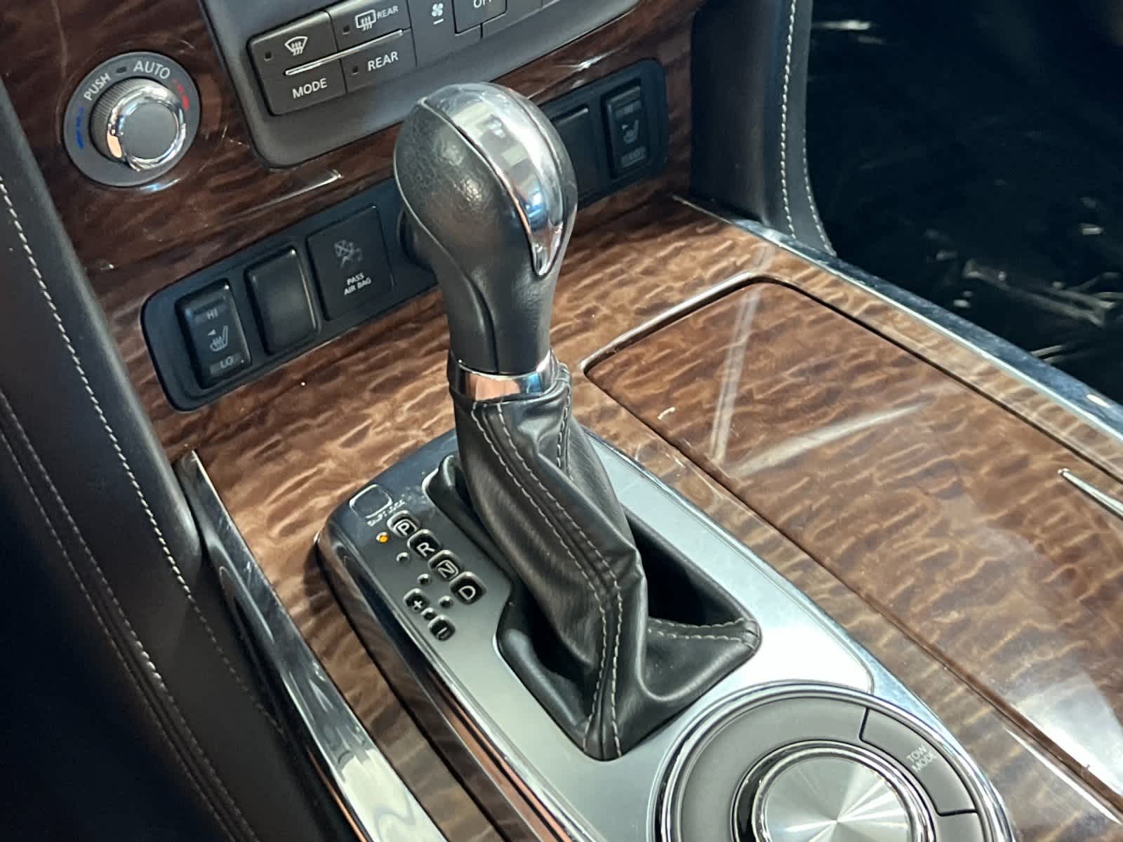 Thumbnail: 2020 Nissan Armada - 23