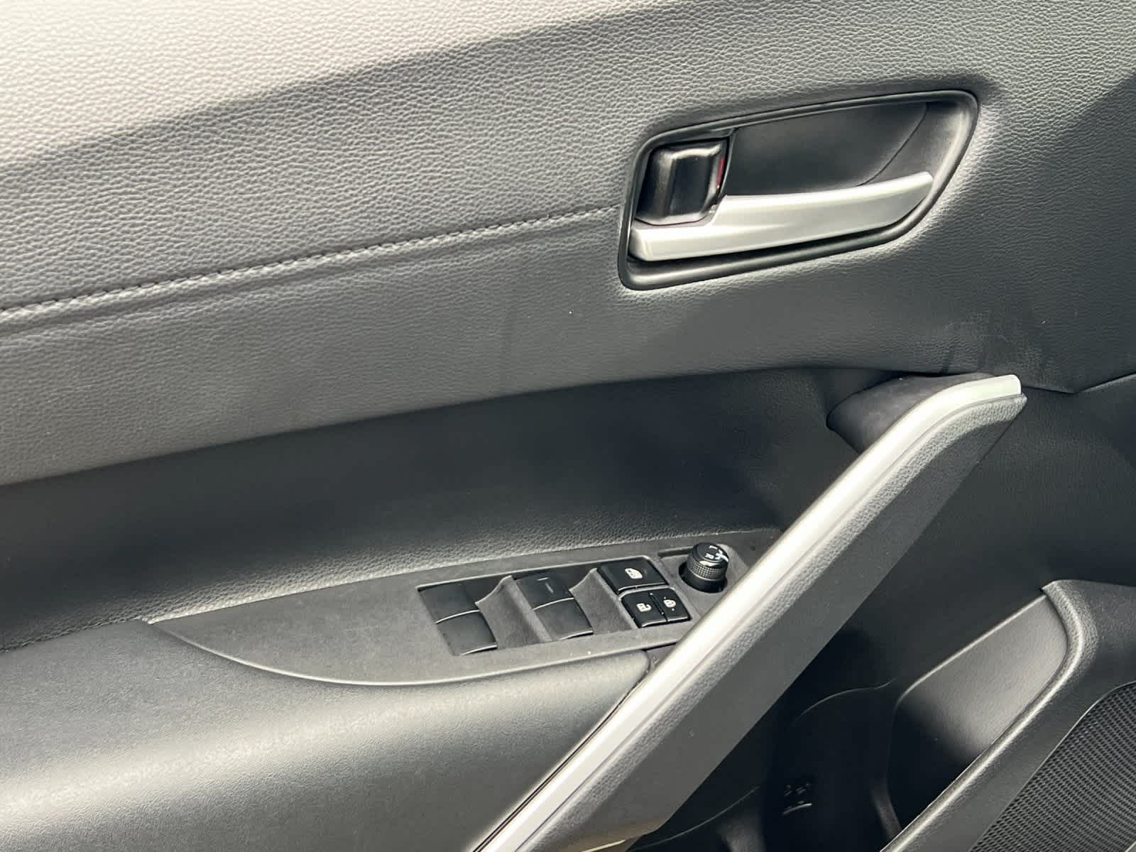 Thumbnail: 2024 Toyota Corolla Cross - 12