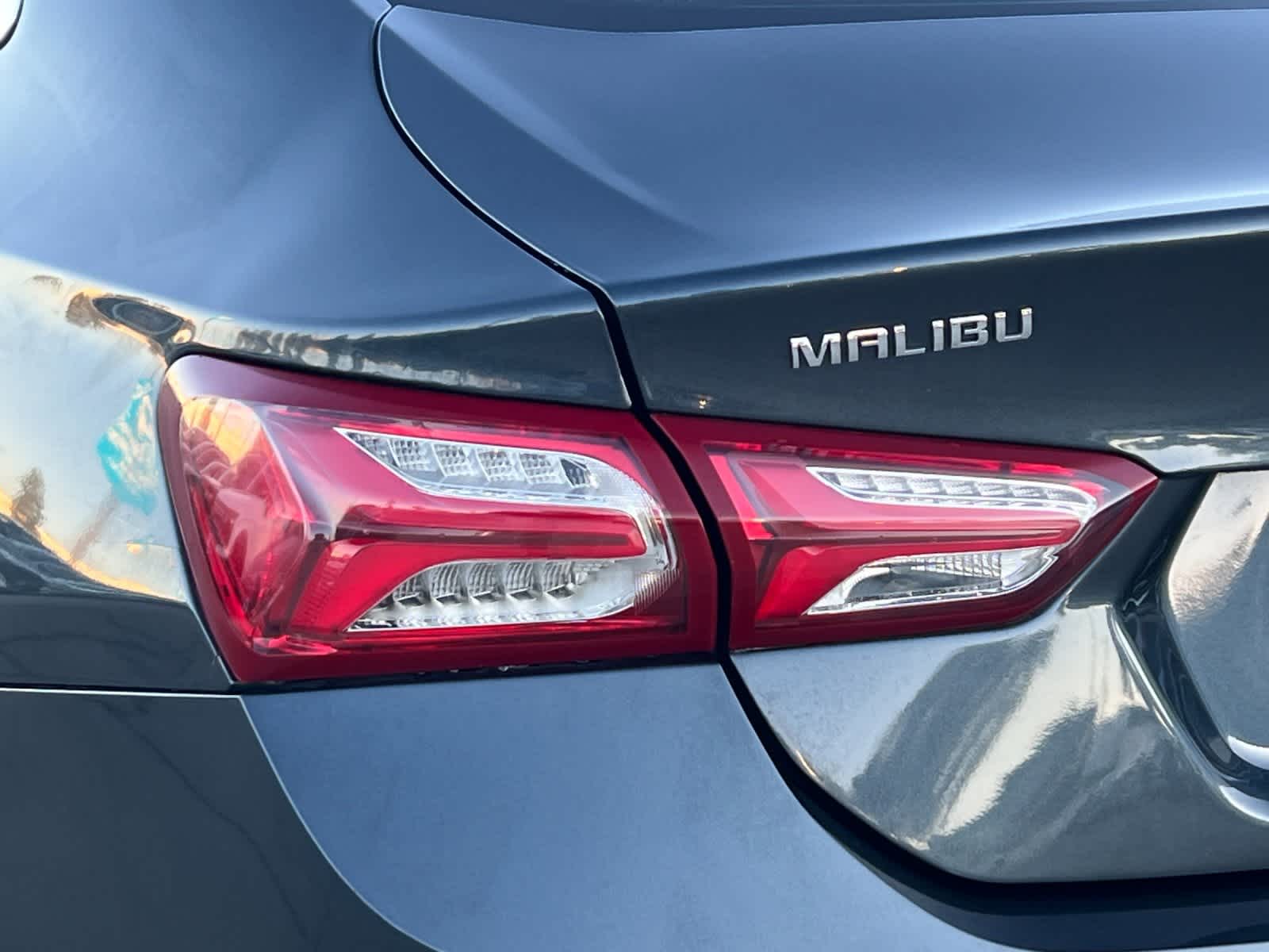 Thumbnail: 2019 Chevrolet Malibu - 25