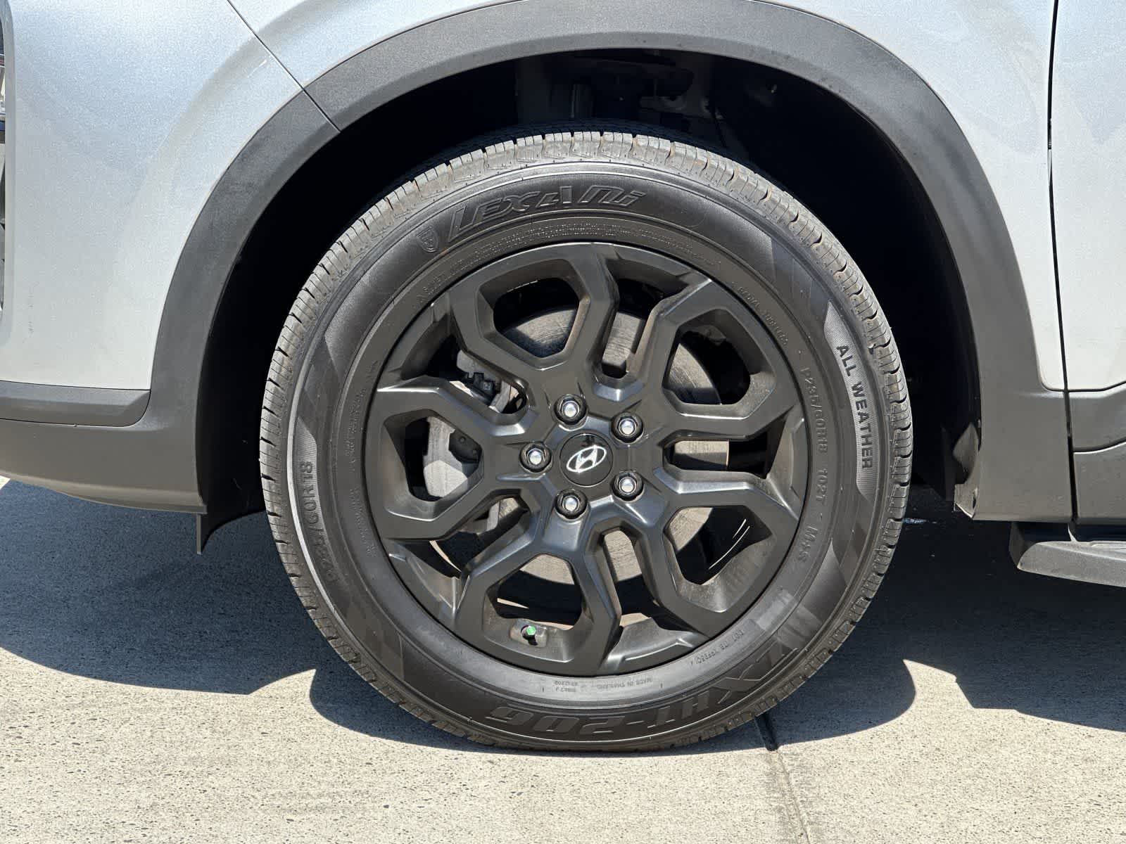 Thumbnail: 2023 Hyundai Santa Fe - 26