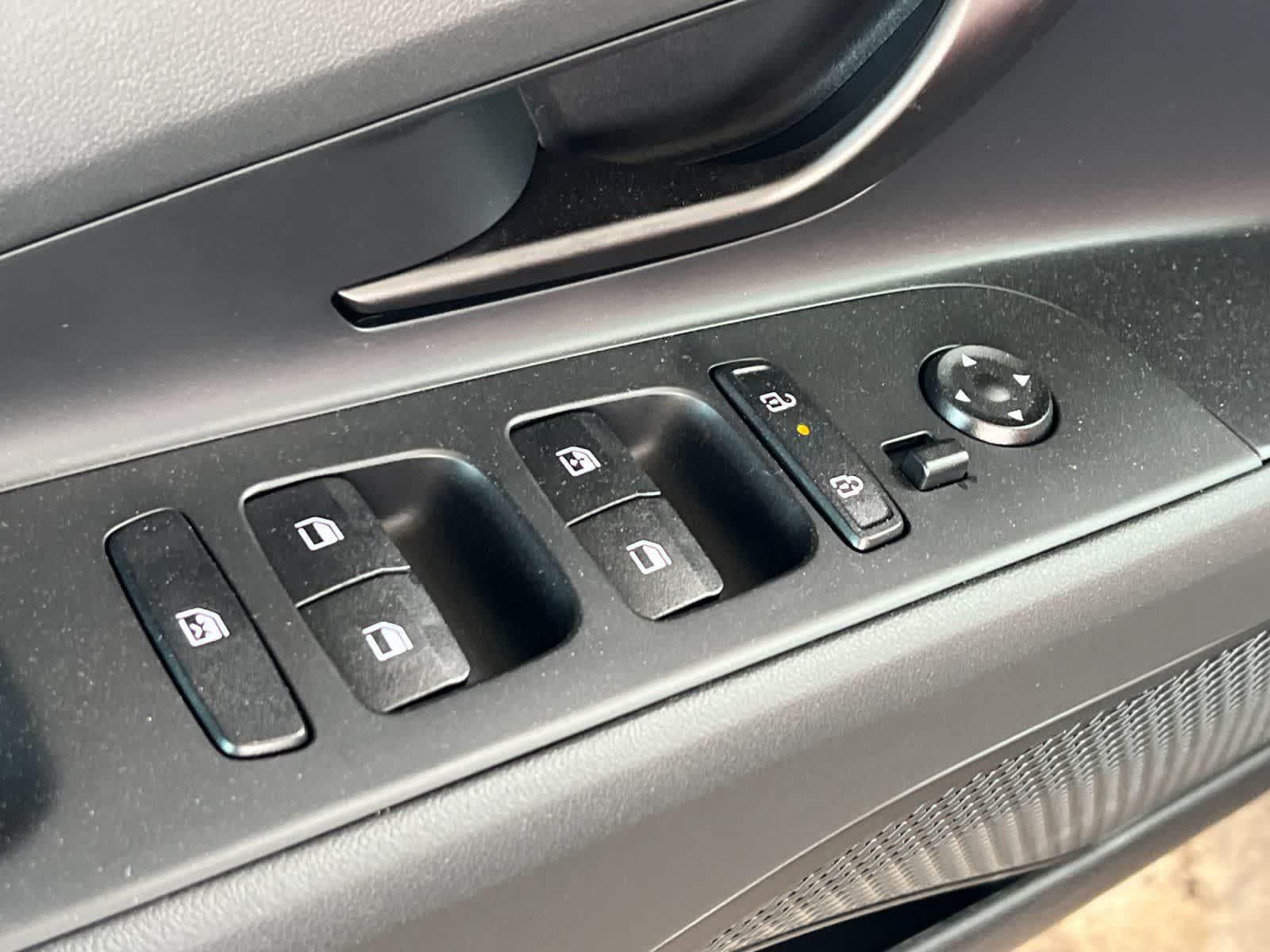 Thumbnail: 2026 Hyundai Elantra - 14