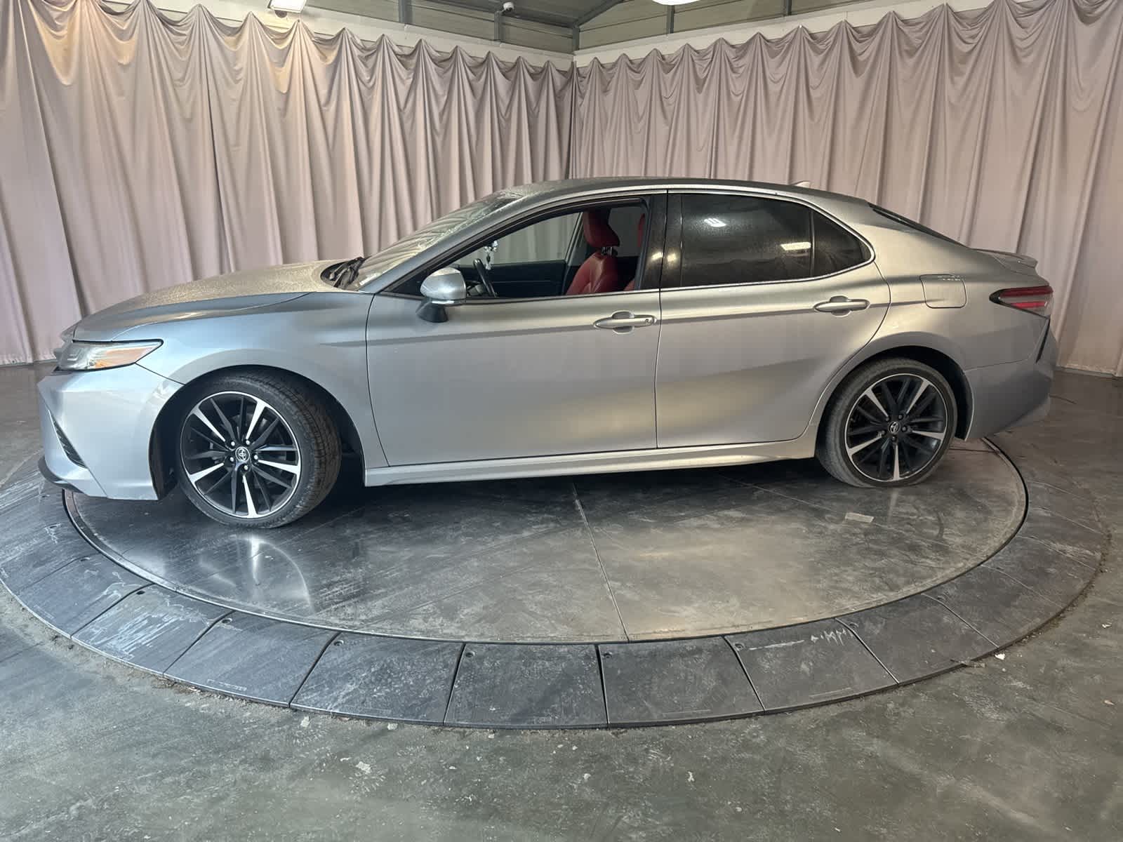 Thumbnail: 2019 Toyota Camry - 8