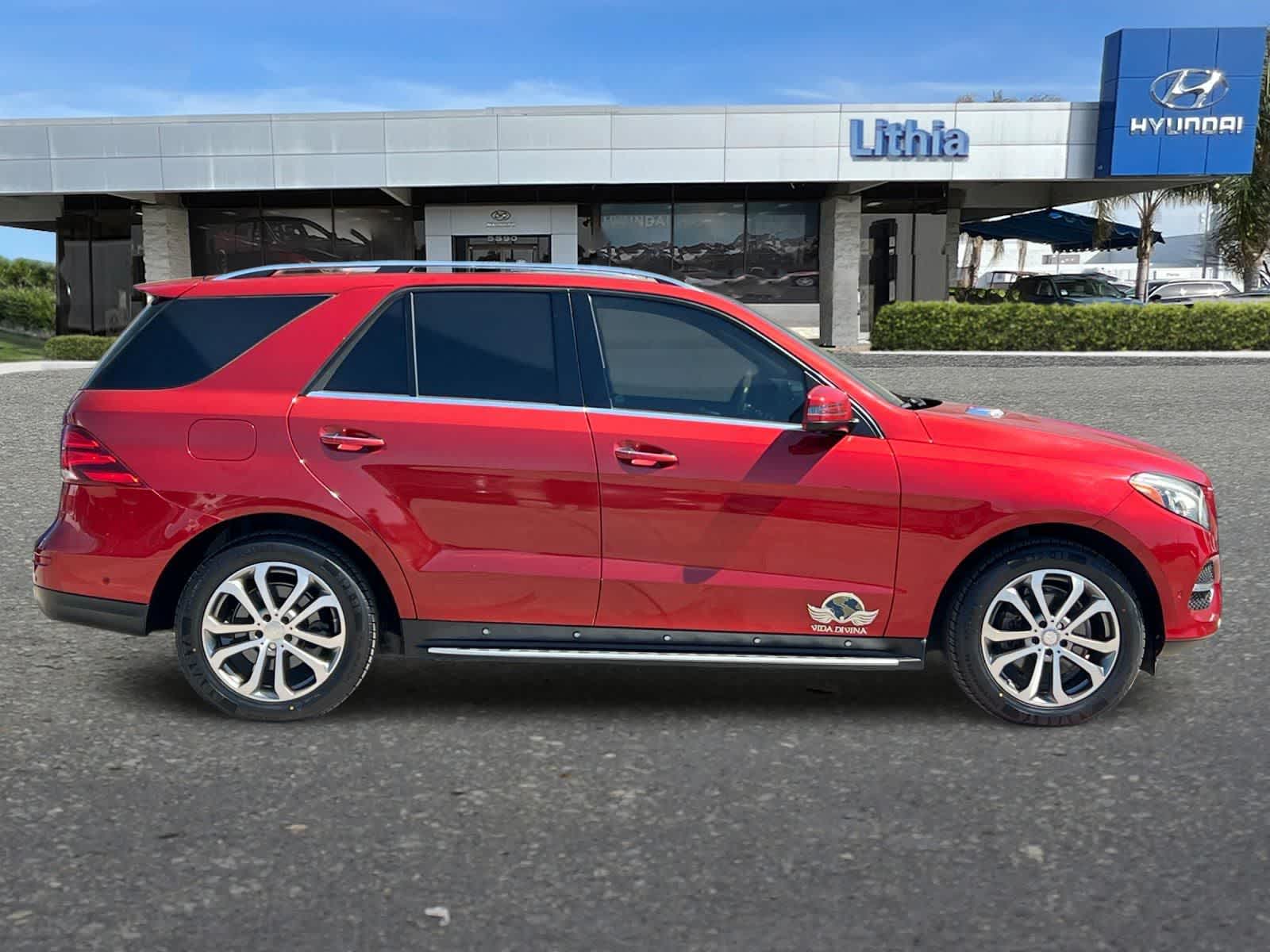 Thumbnail: 2016 Mercedes-Benz GLE - 8