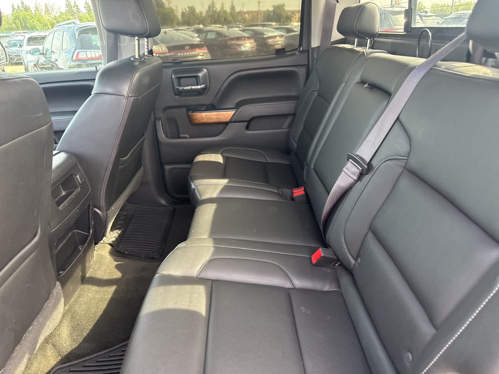 Thumbnail: 2016 Chevrolet Silverado 1500 - 19