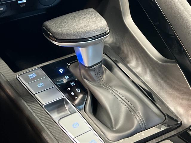 Thumbnail: 2025 Hyundai Elantra - 21