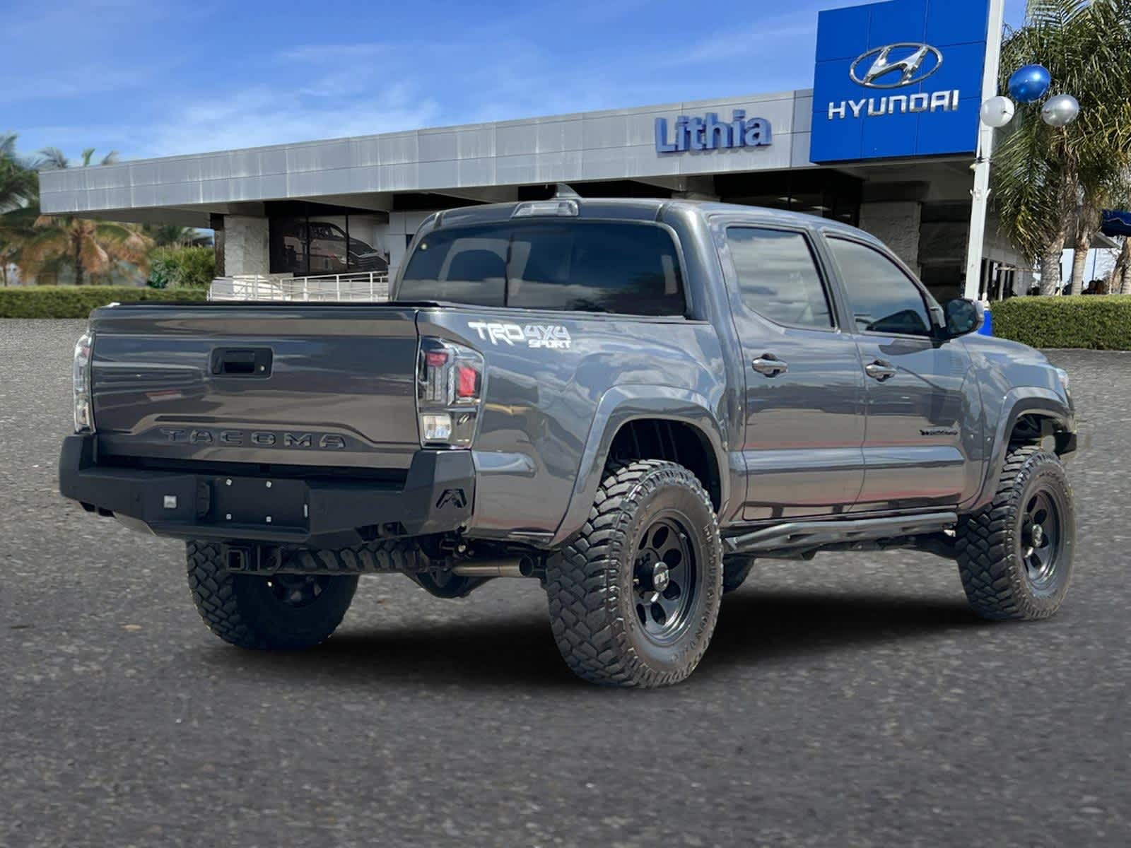 Used 2019 Toyota Tacoma TRD Sport with VIN 5TFCZ5AN4KX180734 for sale in Fresno, CA