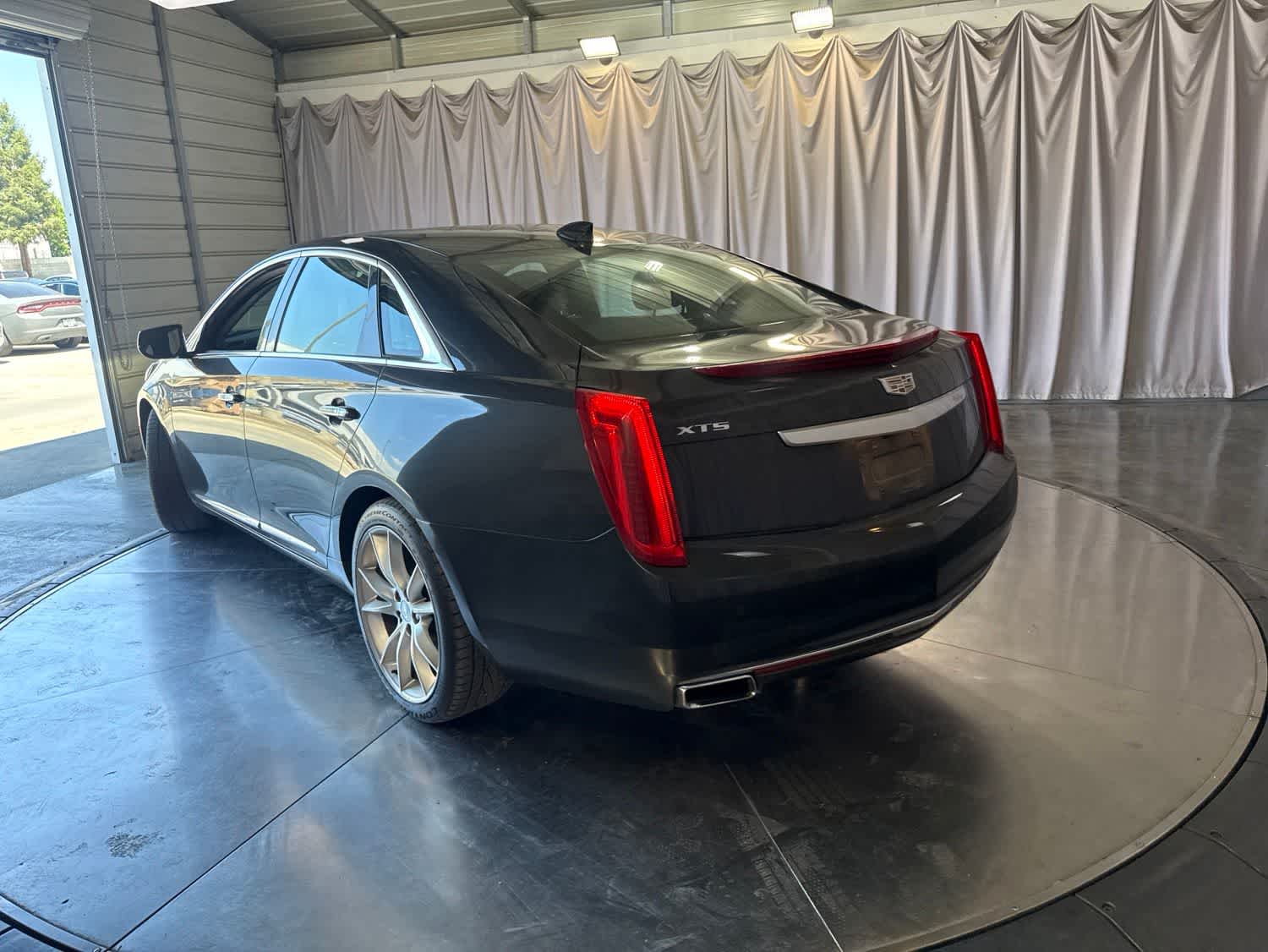 2016 CADILLAC XTS Premium Collection photo 6