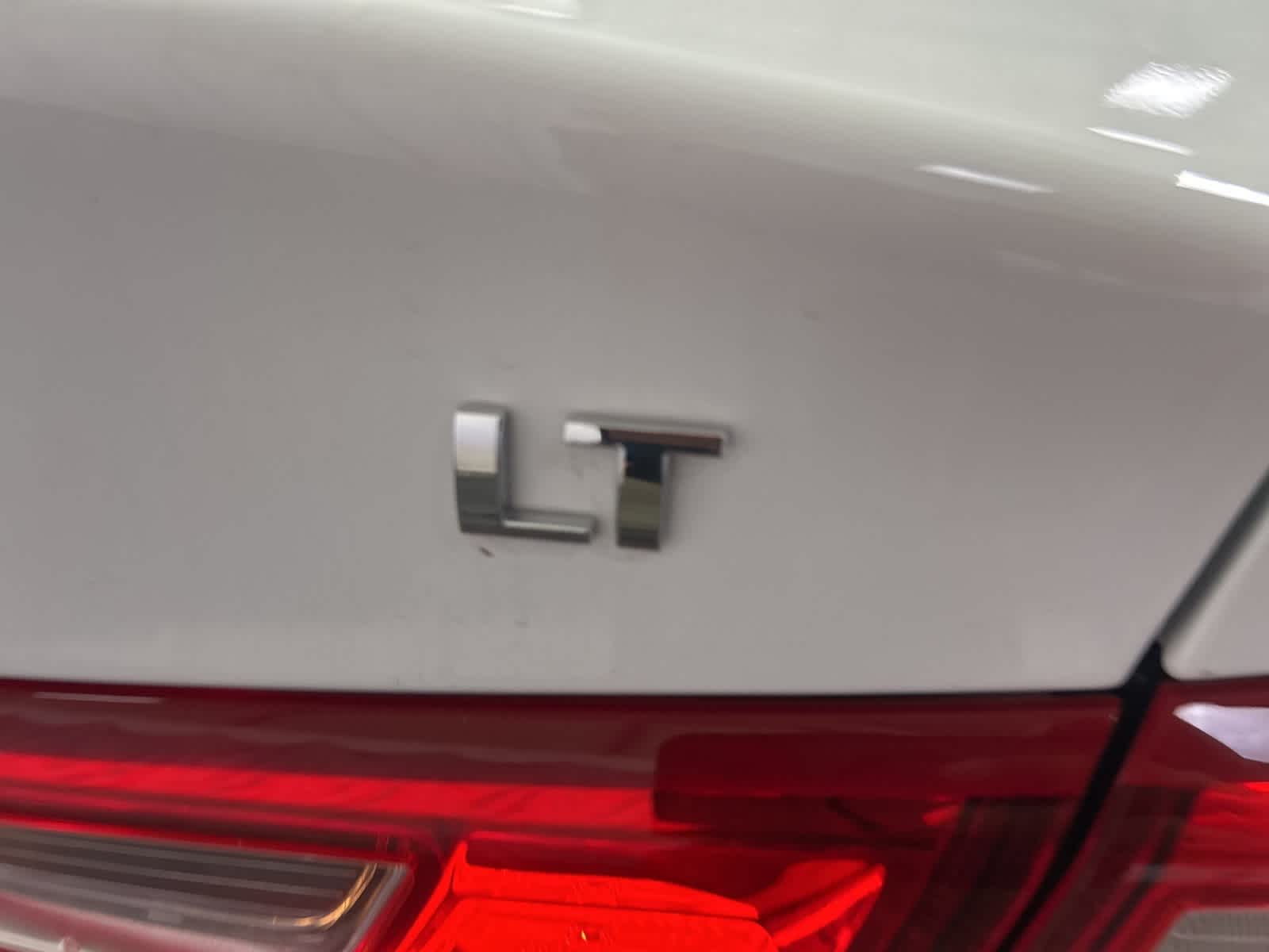 Thumbnail: 2025 Chevrolet Malibu - 11