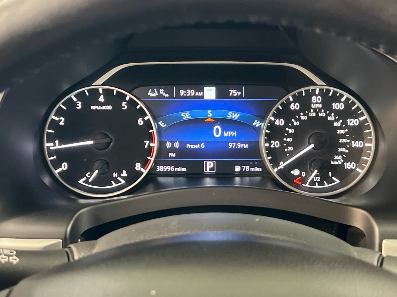 Thumbnail: 2020 Nissan Murano - 25