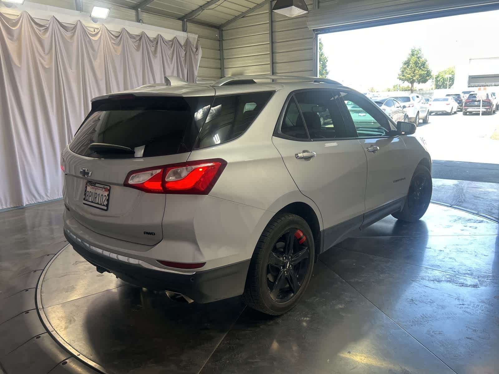 Thumbnail: 2020 Chevrolet Equinox - 9