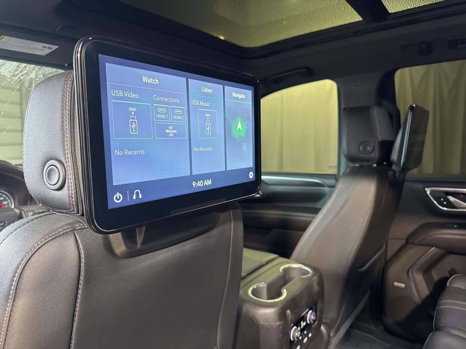 Thumbnail: 2021 Chevrolet Tahoe - 15