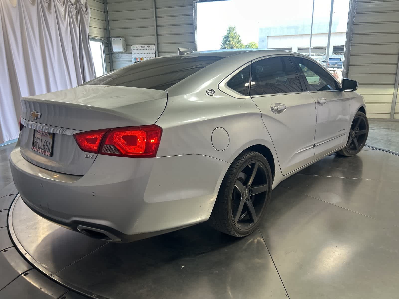 Thumbnail: 2016 Chevrolet Impala - 9