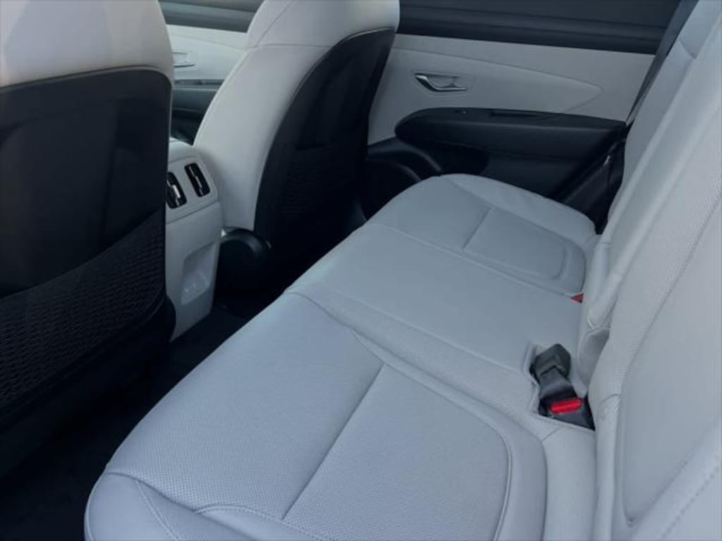 New 2025 Hyundai Tucson Hybrid SEL Convenience SUV