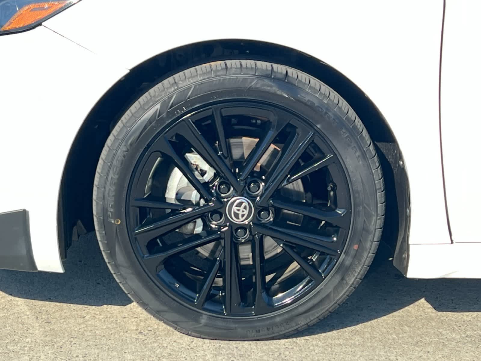 Thumbnail: 2025 Toyota Camry - 25