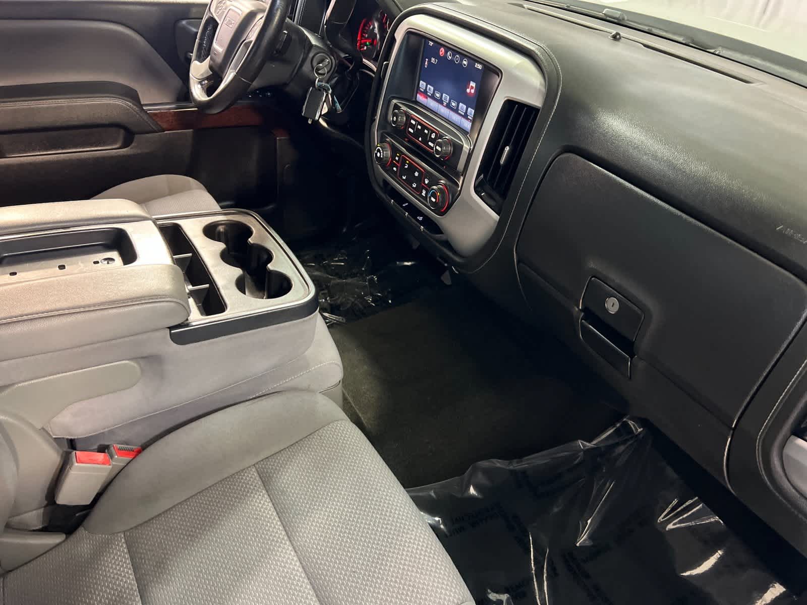 Thumbnail: 2016 GMC Sierra 2500 - 15