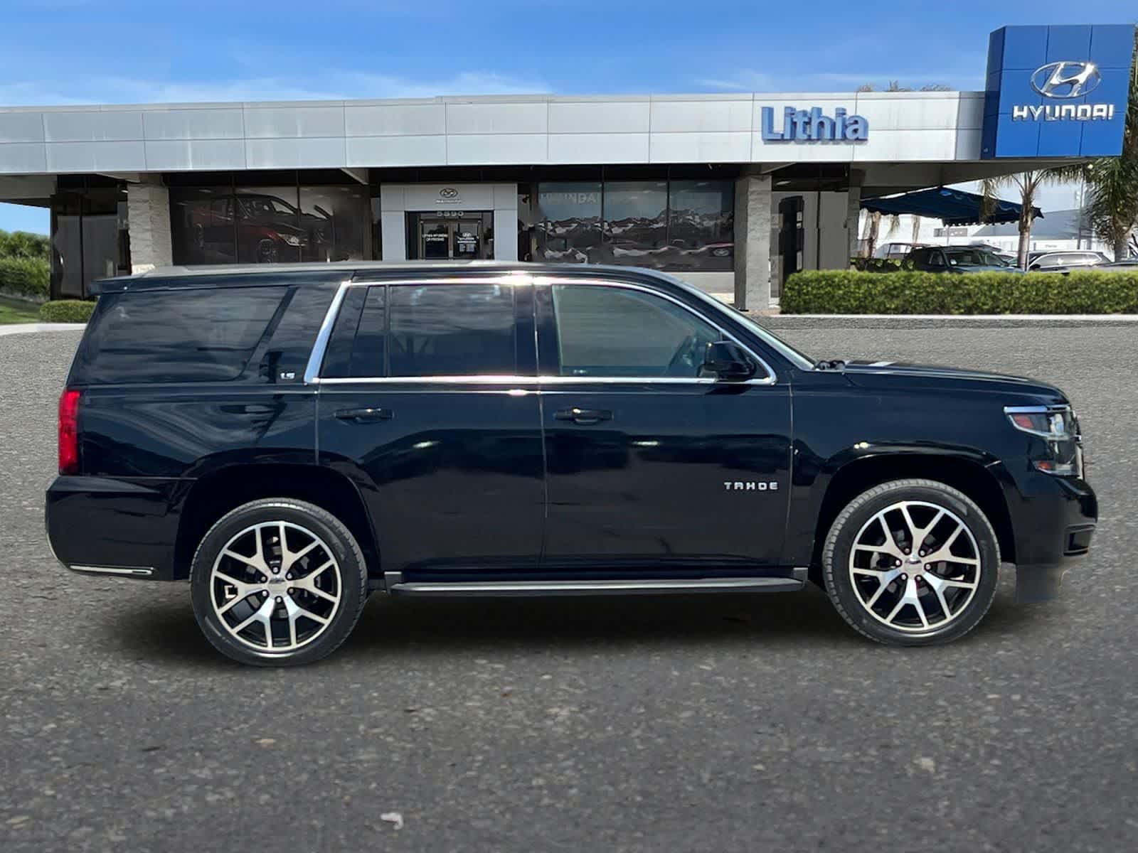 Thumbnail: 2016 Chevrolet Tahoe - 9