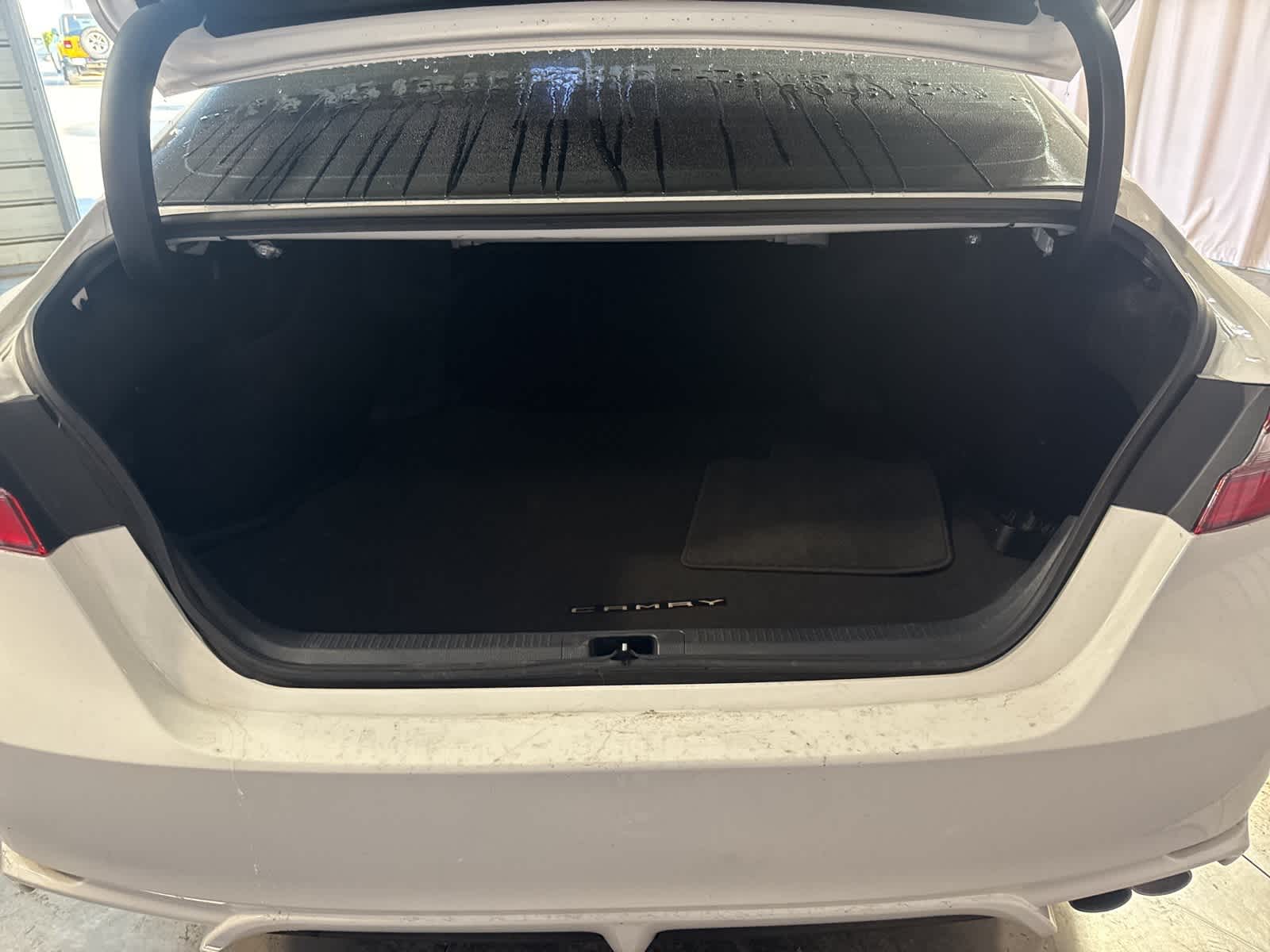 Thumbnail: 2025 Toyota Camry - 16