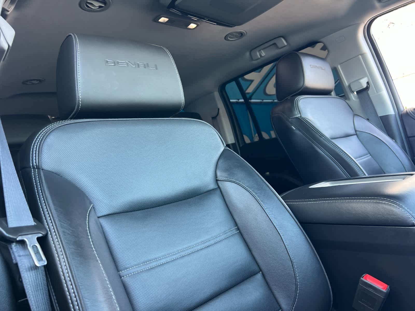 Thumbnail: 2020 GMC Yukon XL - 19