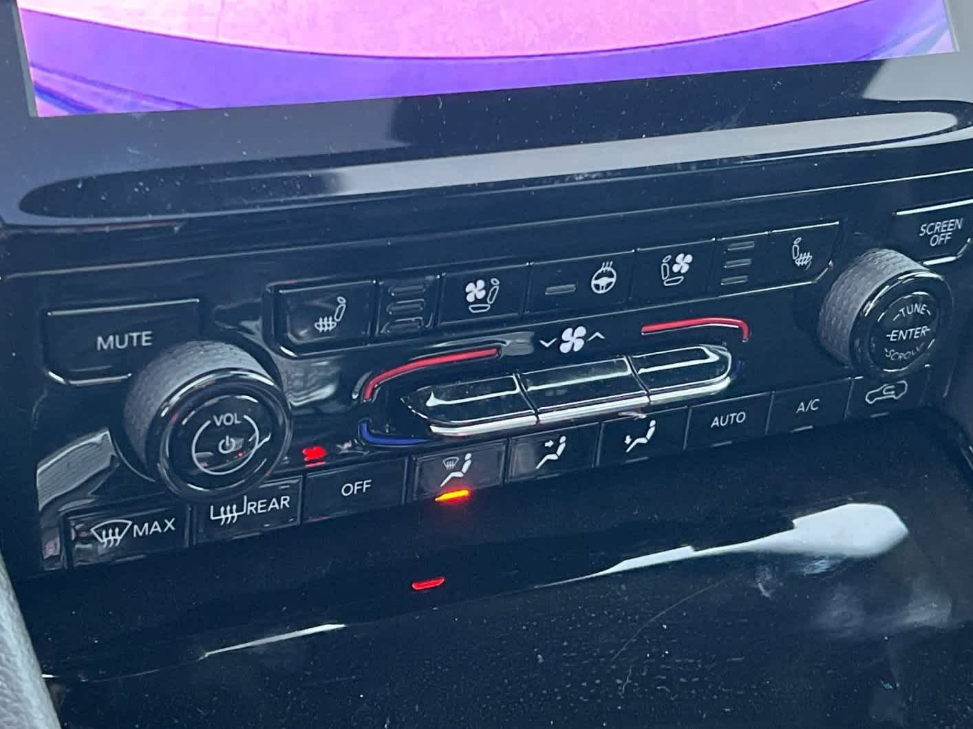 Thumbnail: 2024 Jeep Grand Cherokee - 20