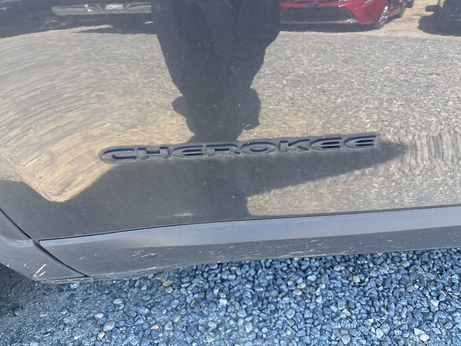 Thumbnail: 2018 Jeep Cherokee - 10