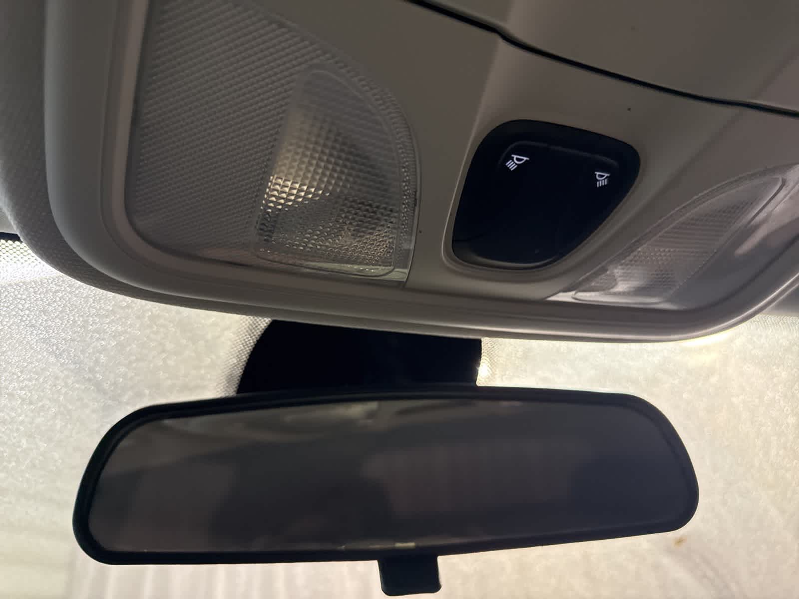 Thumbnail: 2019 Jeep Cherokee - 24