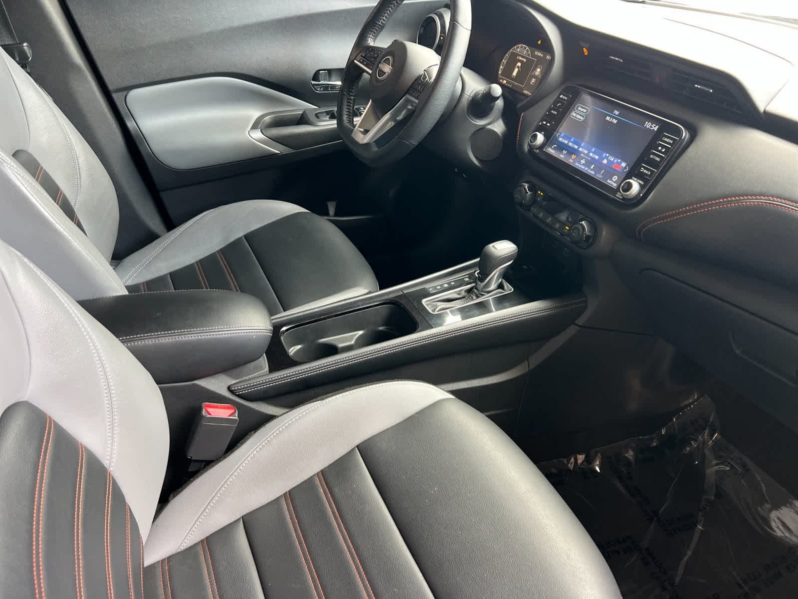 Thumbnail: 2023 Nissan Kicks - 16