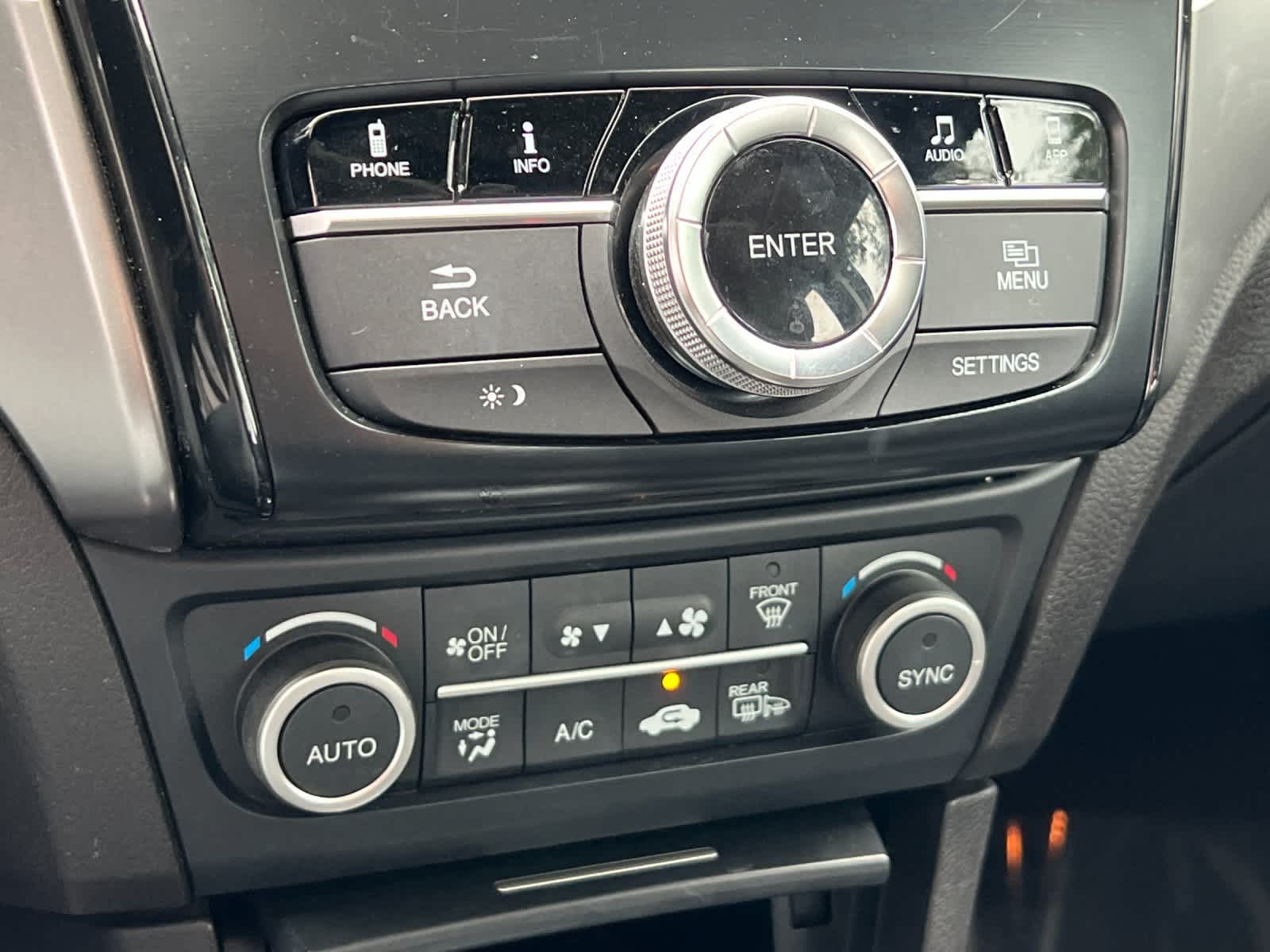 Thumbnail: 2017 Acura ILX - 19