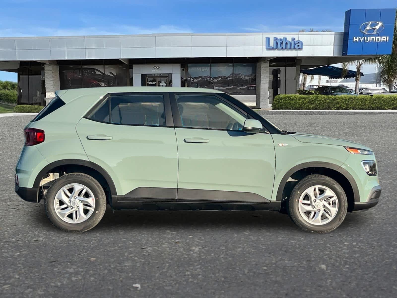 Thumbnail: 2026 Hyundai Venue - 8