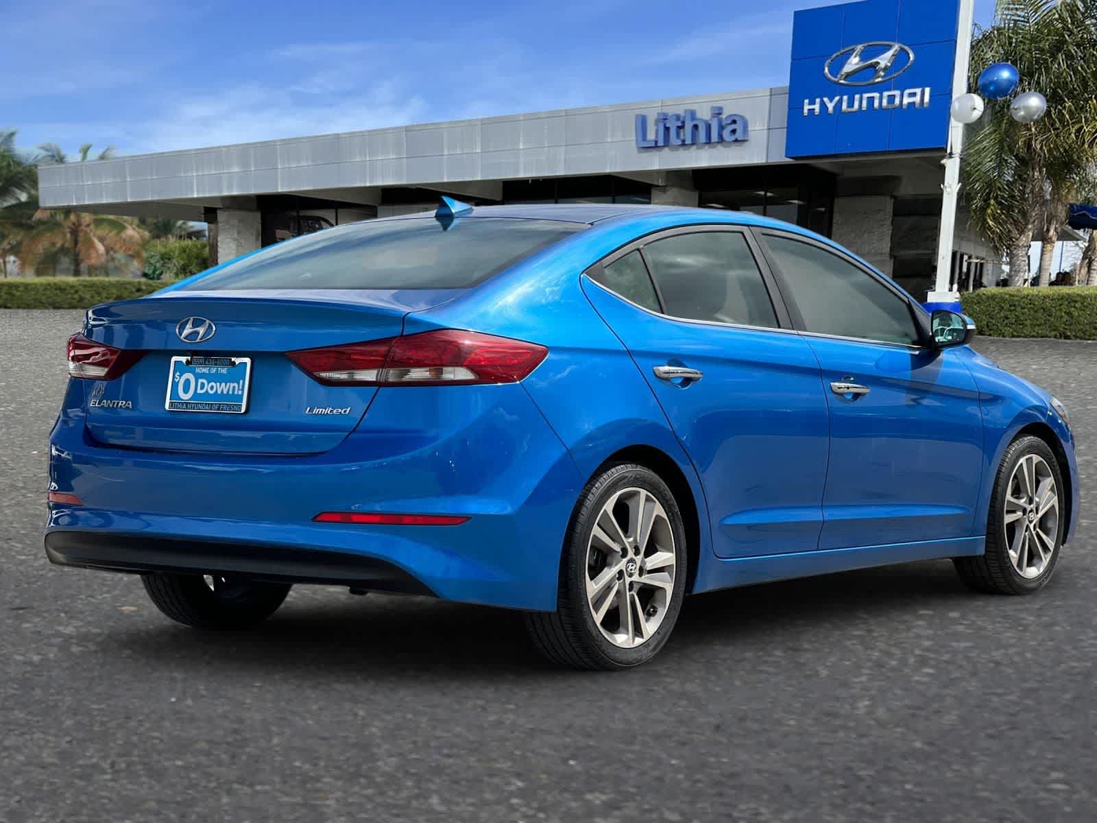 2017 Hyundai Elantra Limited photo 2