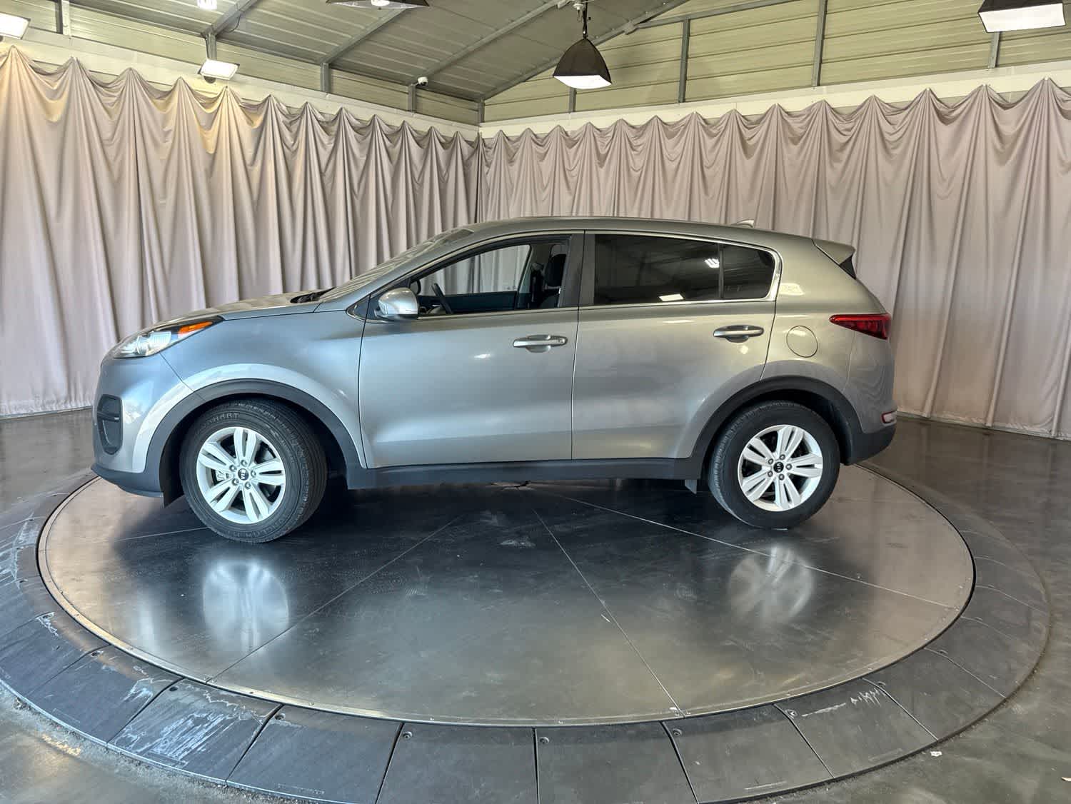 Thumbnail: 2019 Kia Sportage - 6