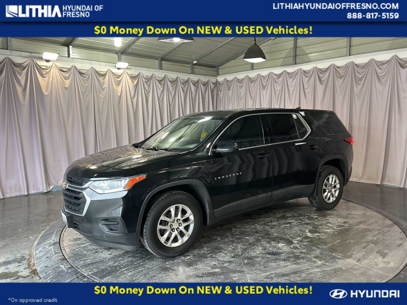 2021 Chevrolet Traverse LS's photo