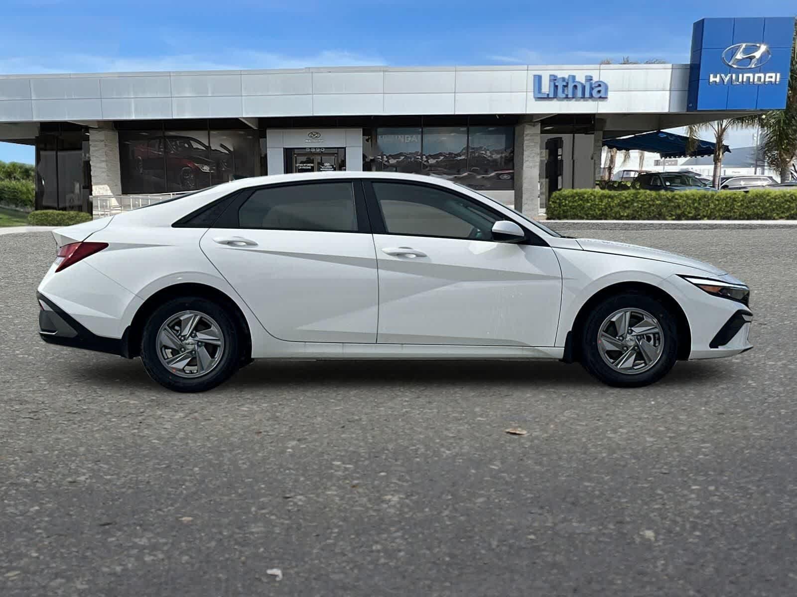 Thumbnail: 2026 Hyundai Elantra - 9