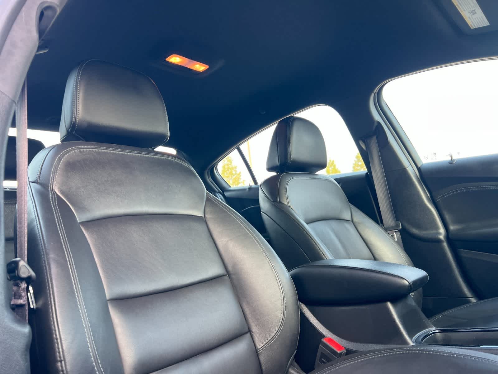 Thumbnail: 2017 Chevrolet Cruze - 16