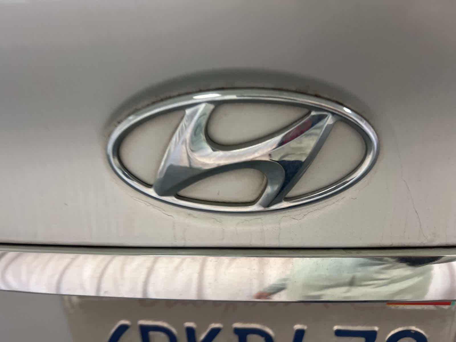 Thumbnail: 2011 Hyundai Sonata - 10