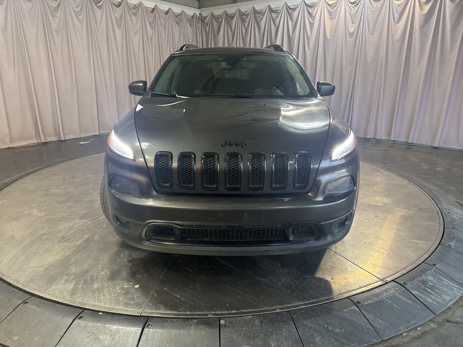 Thumbnail: 2018 Jeep Cherokee - 2