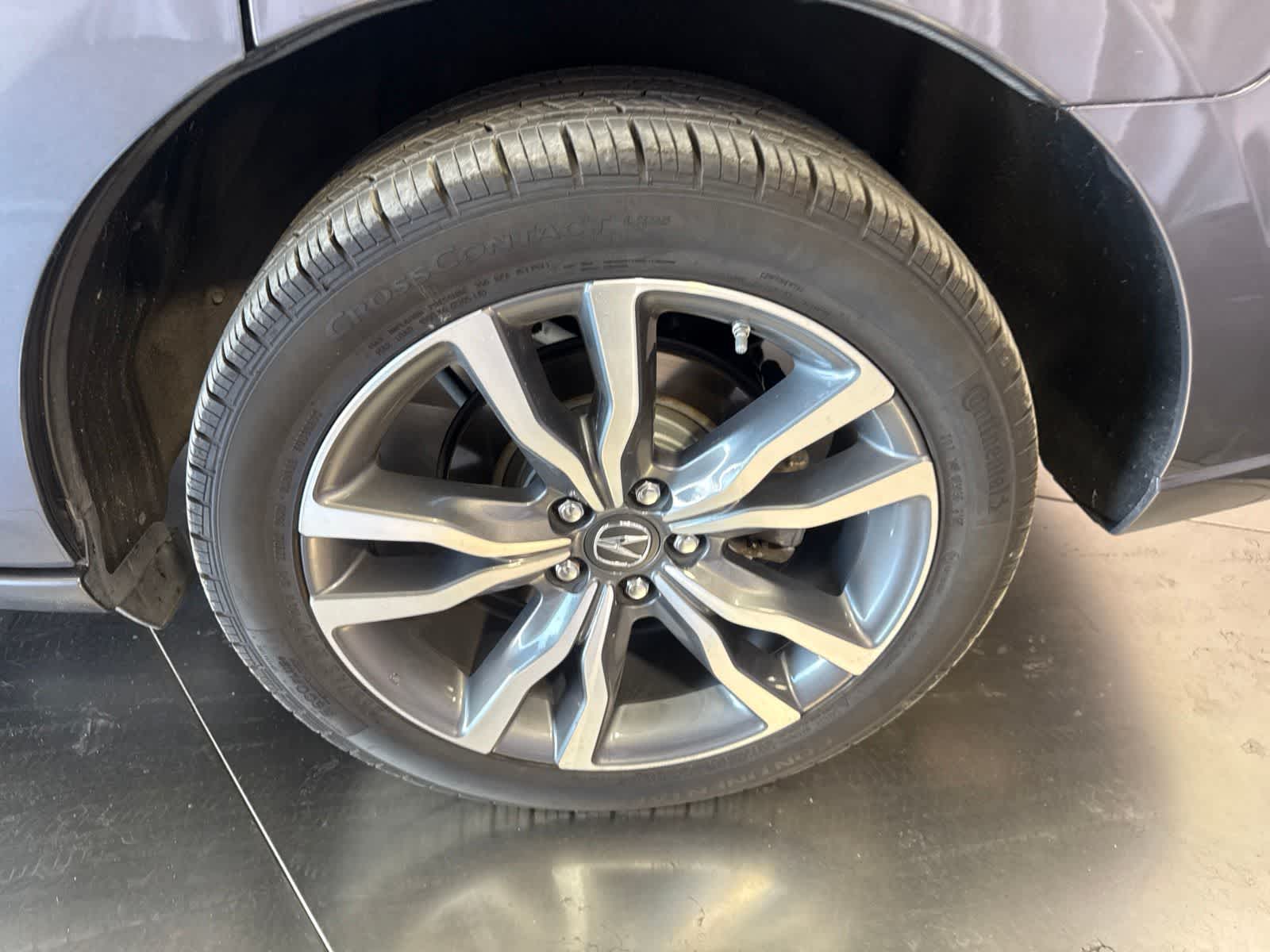 Thumbnail: 2020 Acura MDX - 9