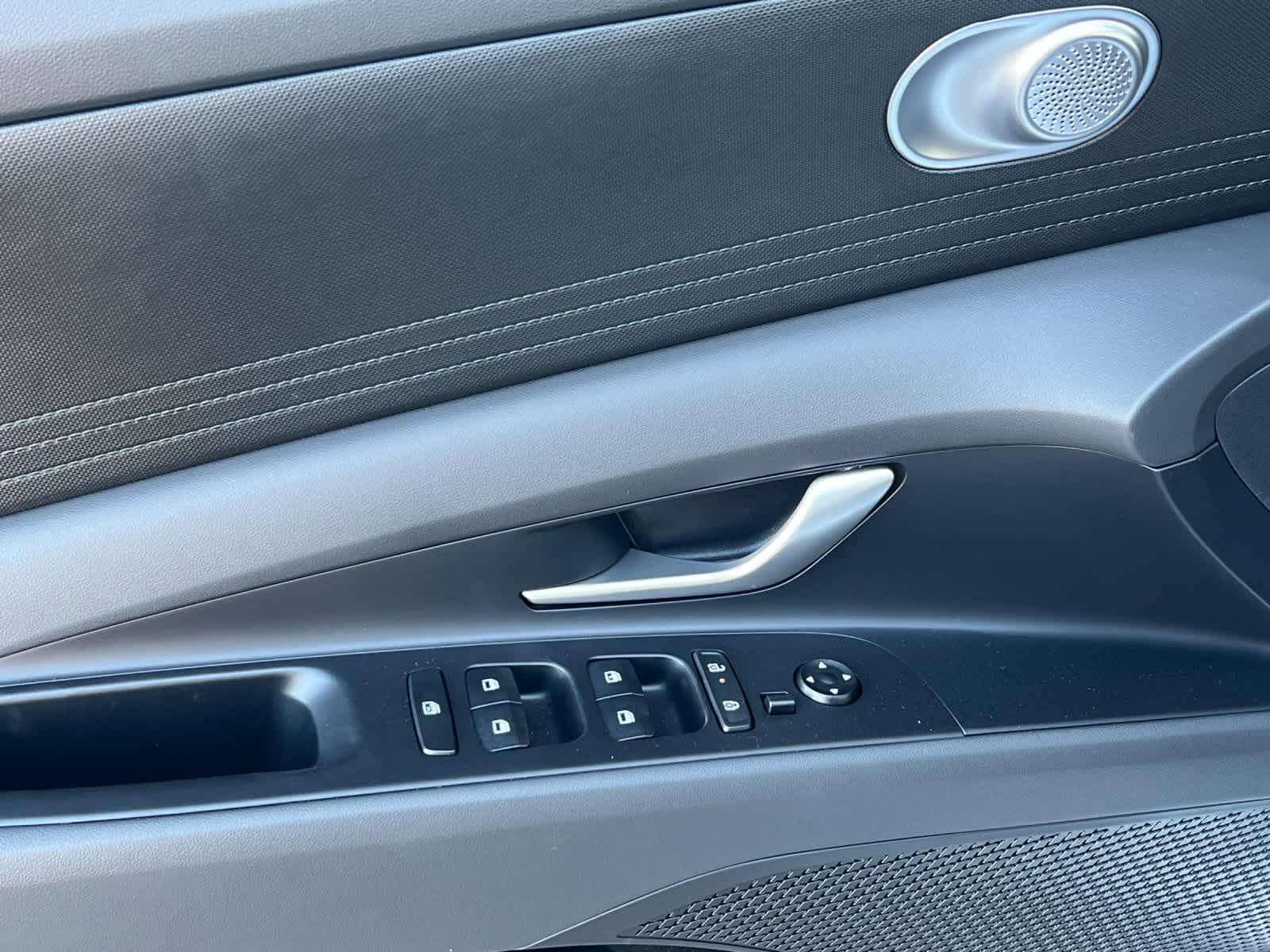 Thumbnail: 2026 Hyundai Elantra - 12