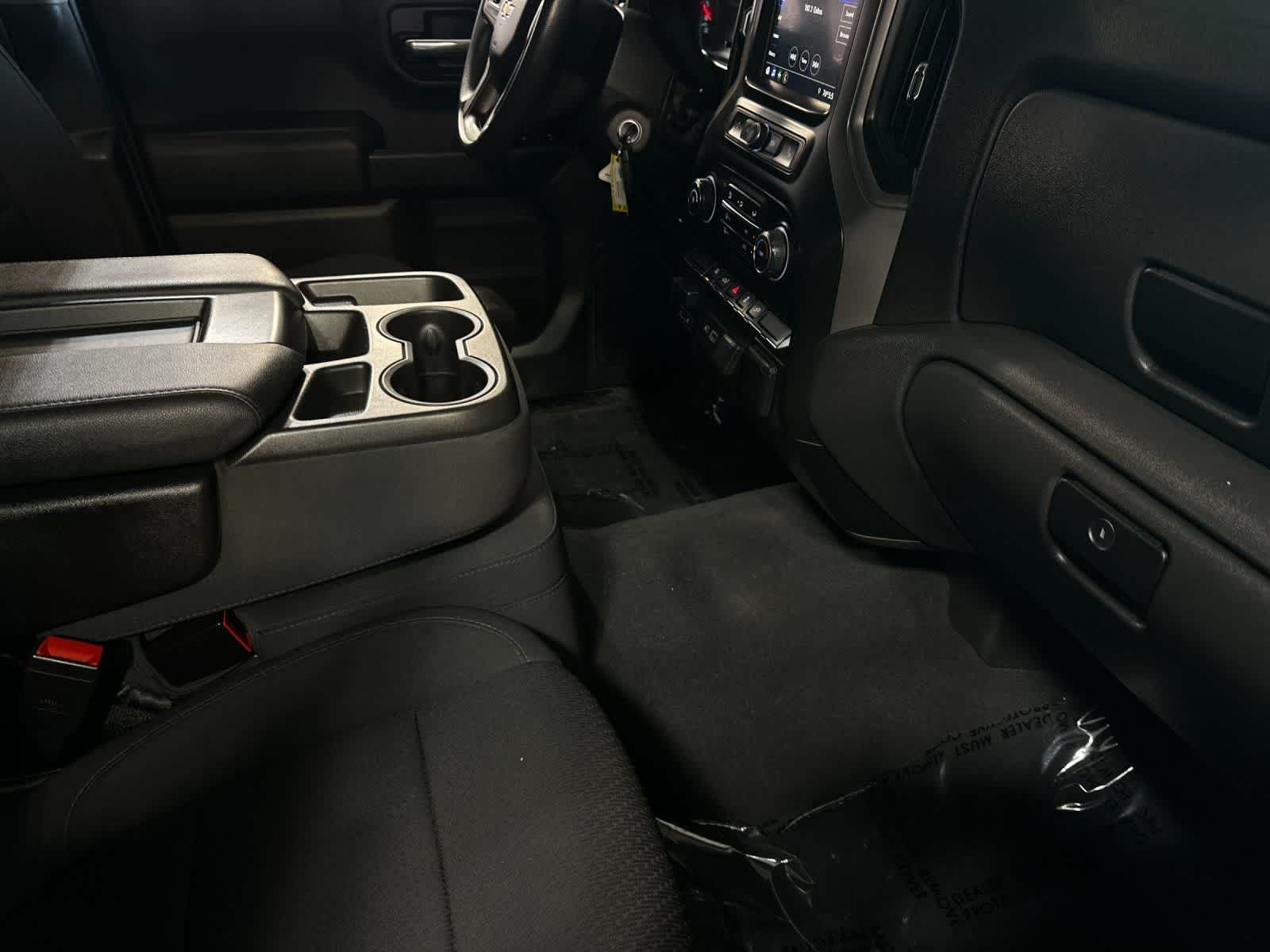 Thumbnail: 2021 Chevrolet Silverado 1500 - 16