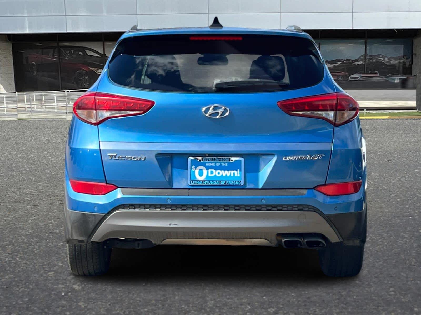 Thumbnail: 2016 Hyundai Tucson - 8