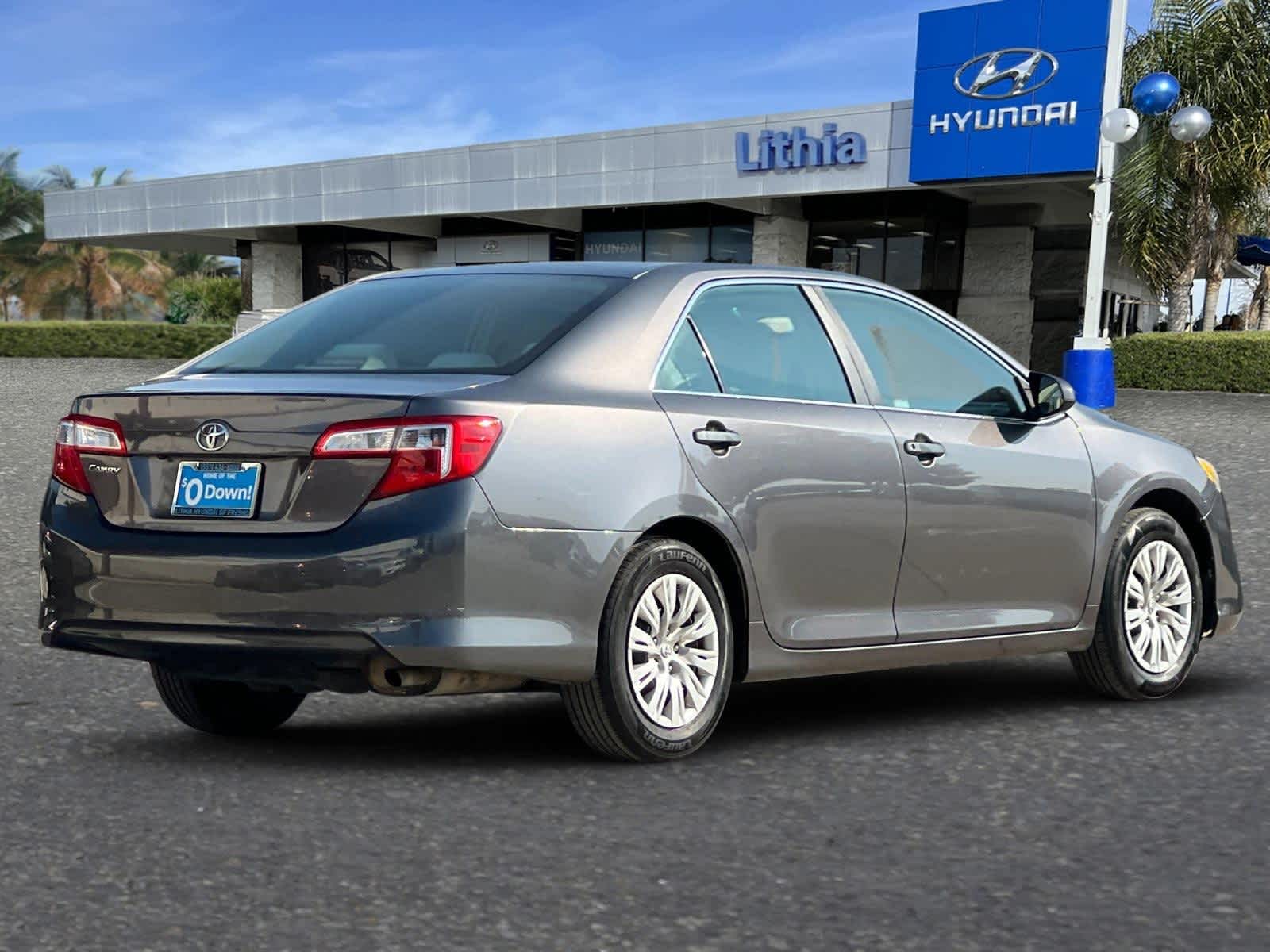 Thumbnail: 2014 Toyota Camry - 3