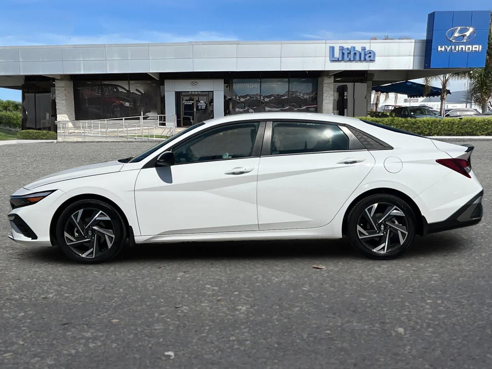 Thumbnail: 2025 Hyundai Elantra - 6