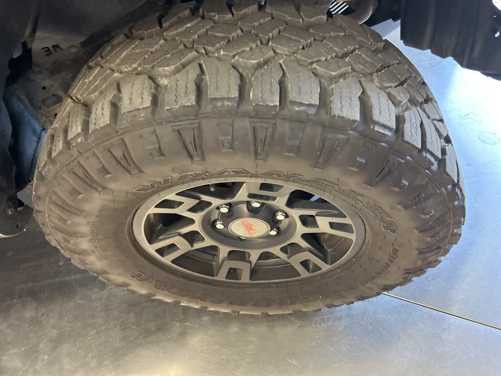 Thumbnail: 2015 Toyota 4Runner - 6