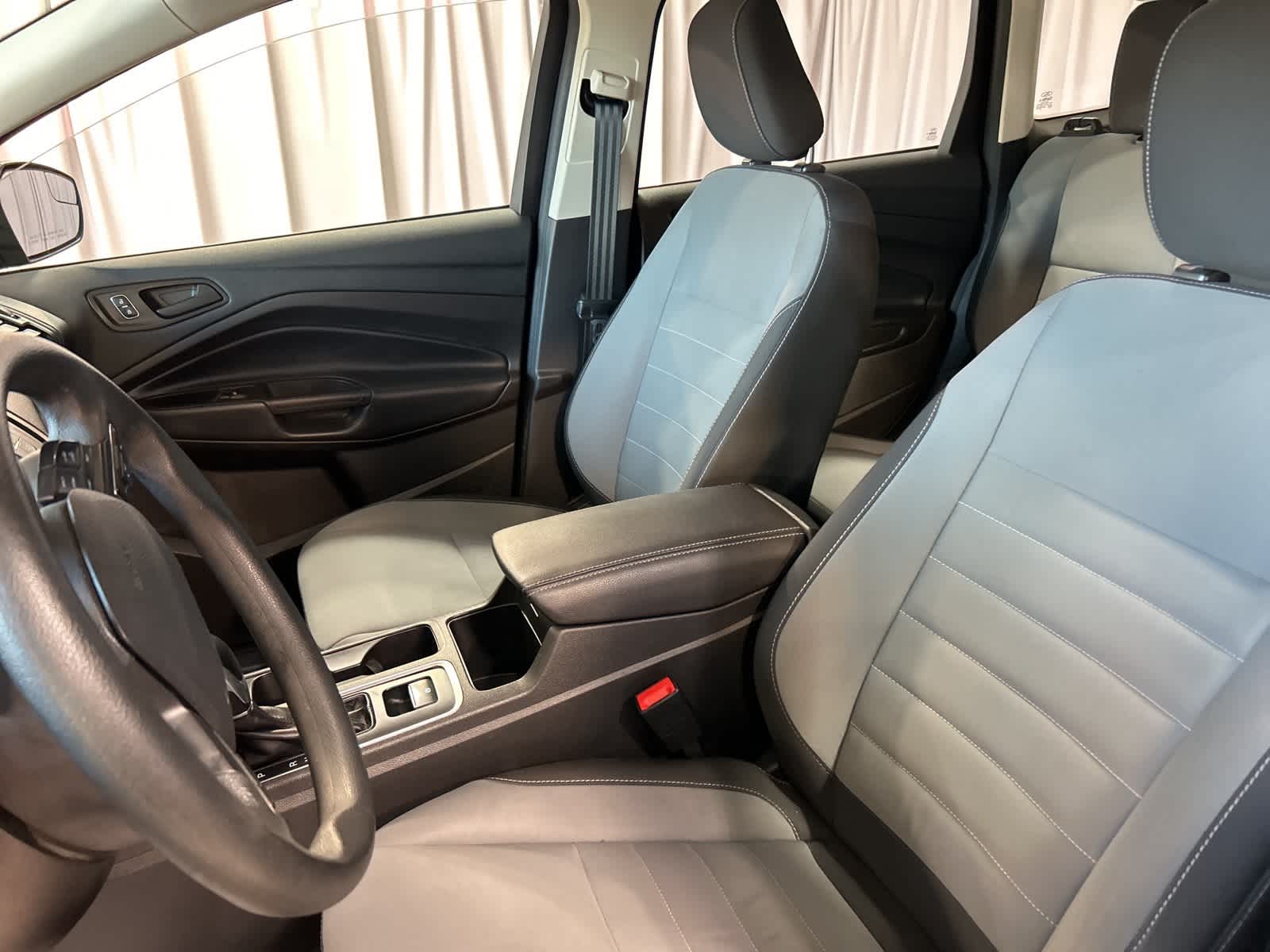 Thumbnail: 2019 Ford Escape - 25