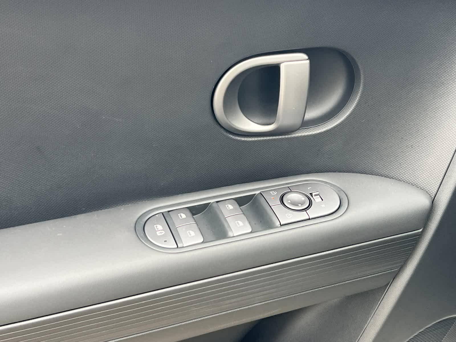 Thumbnail: 2026 Hyundai Ioniq 5 - 12